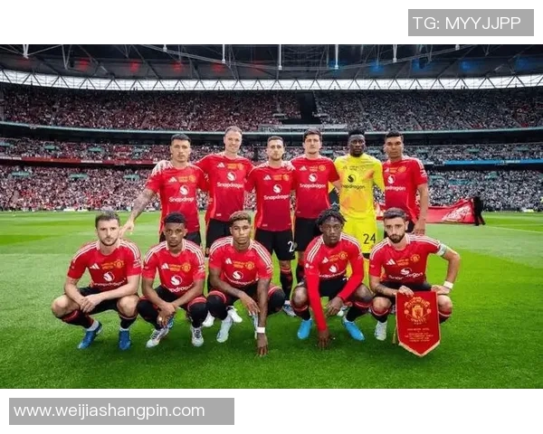 伯恩利主场迎战曼联双方争夺英超关键三分之战