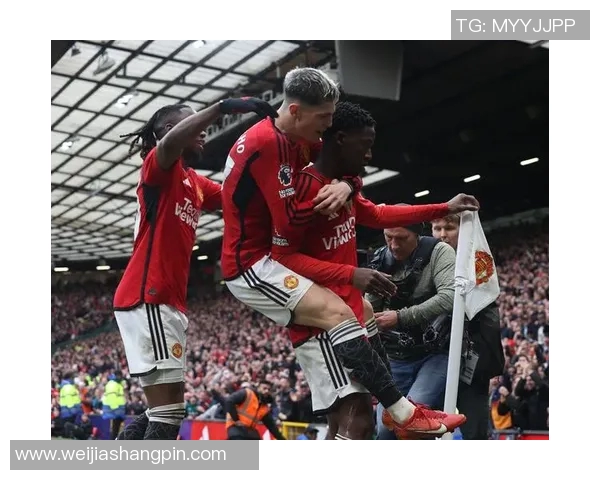 伯恩利主场迎战曼联双方争夺英超关键三分之战